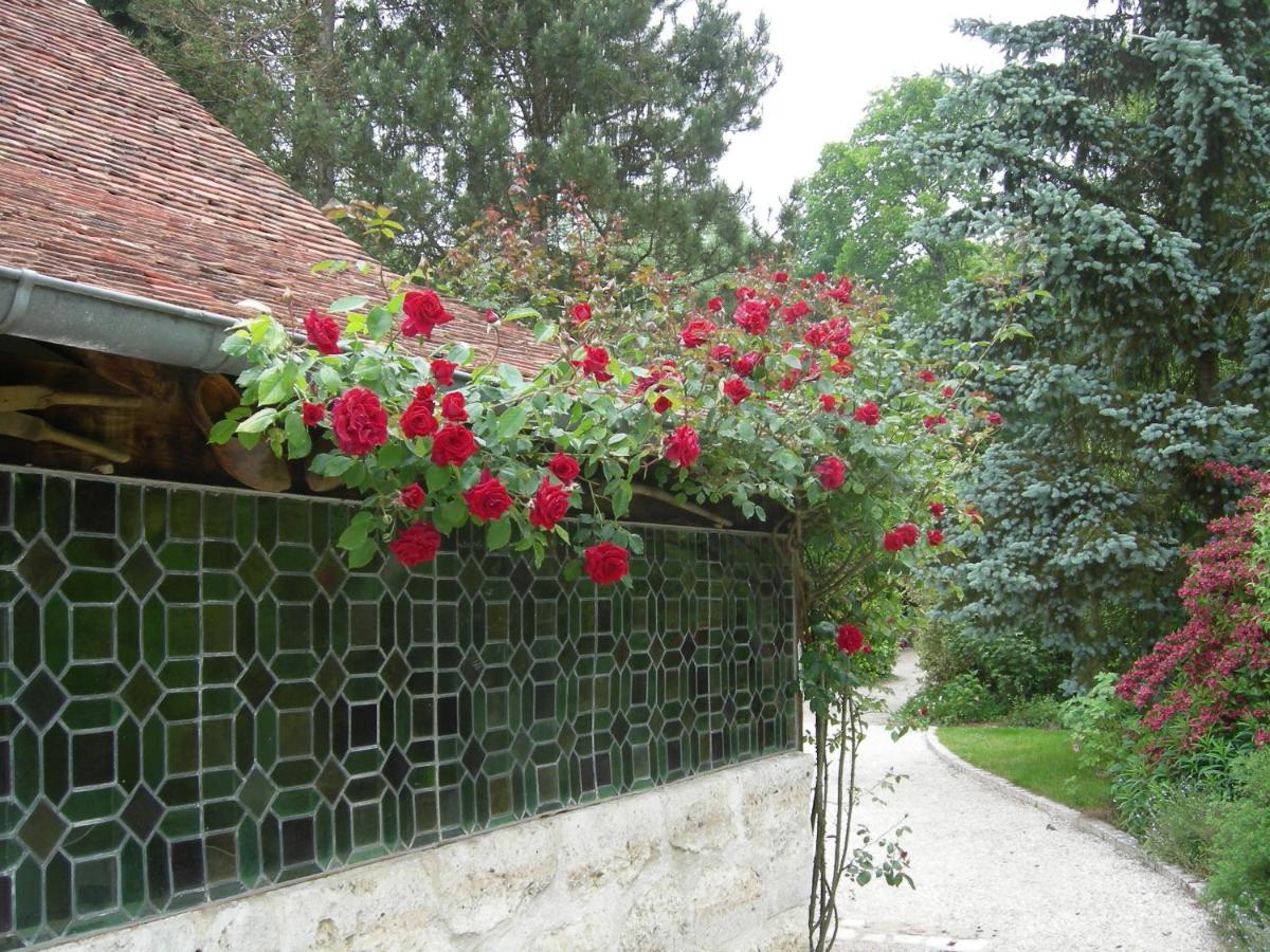 La Petite Marguerite Bed & Breakfast Chitenay Exterior foto